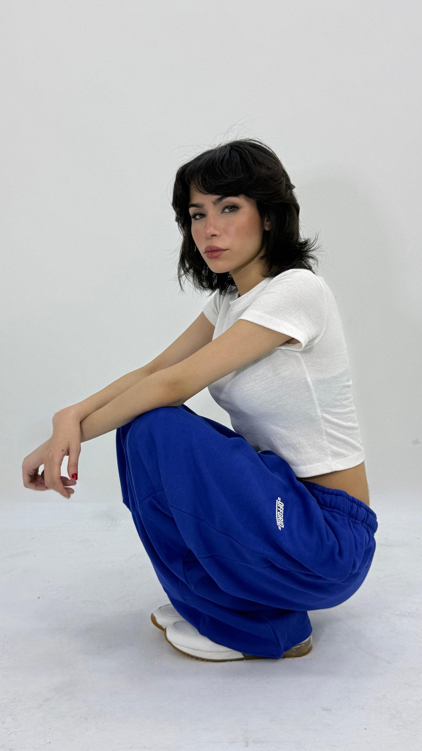 STRUCTURE
Blue