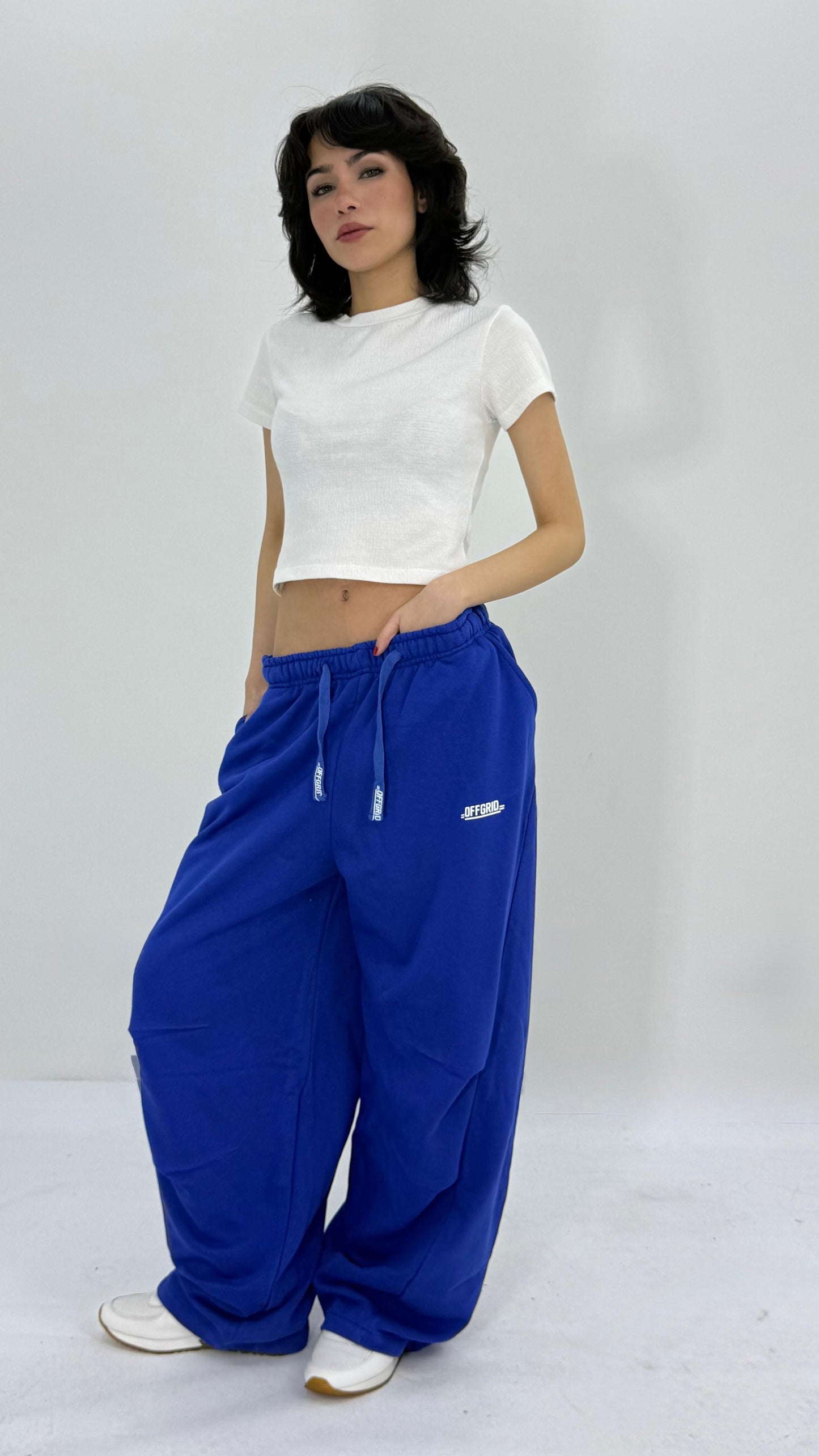 STRUCTURE
 Blue