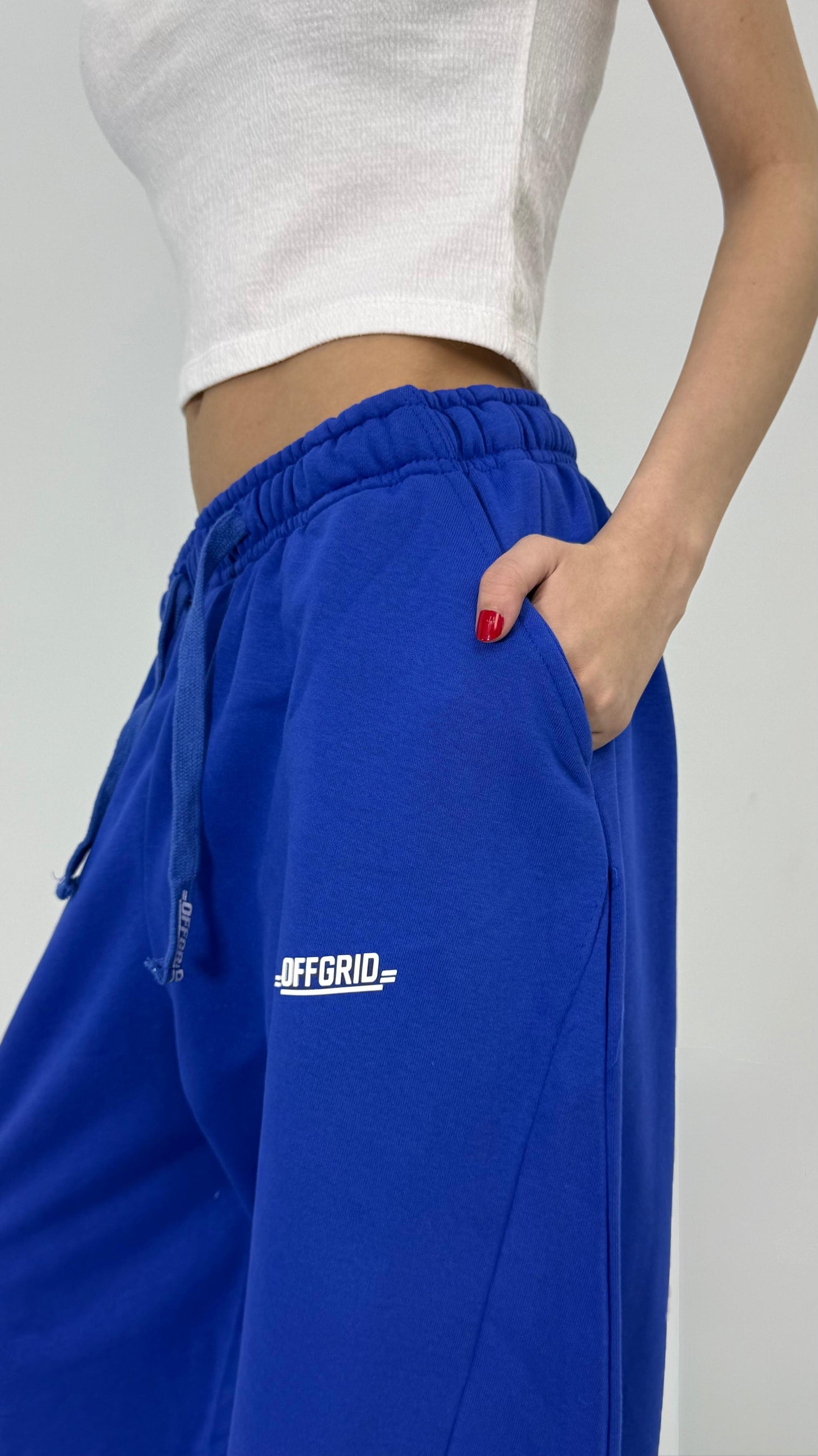 STRUCTURE
 Blue