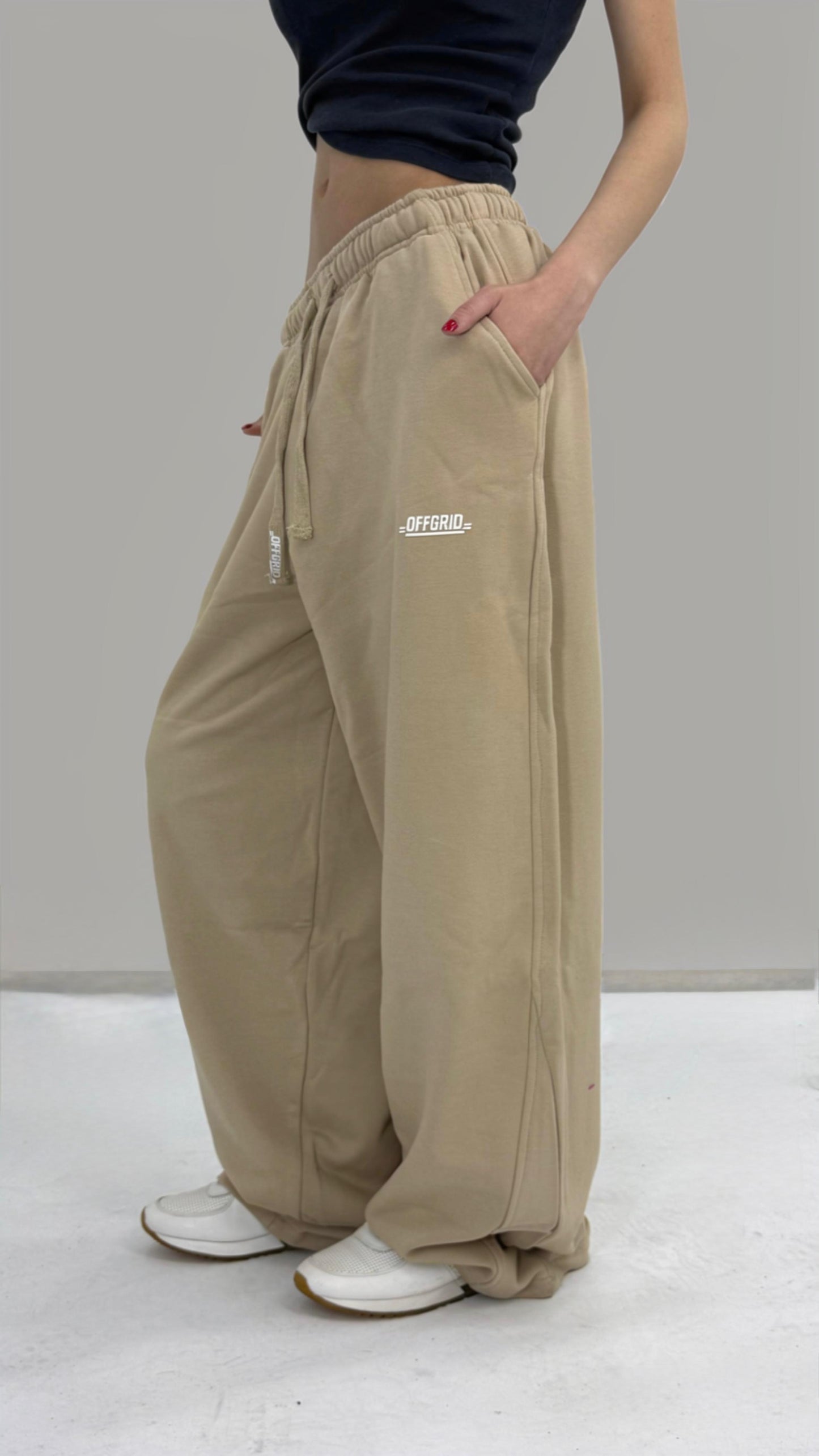FOOTPRINT
 BEIGE