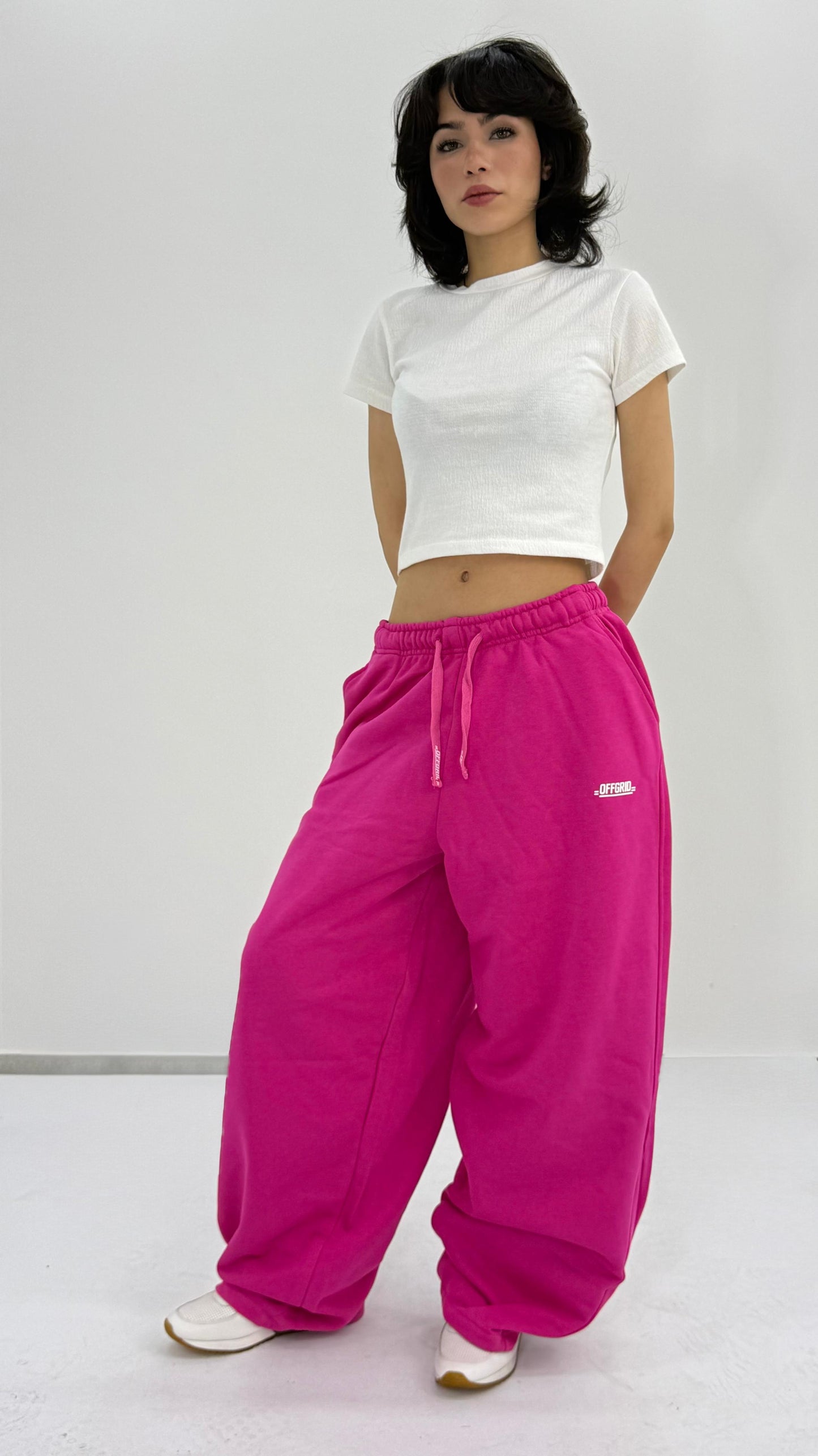 LOUD
 Pink