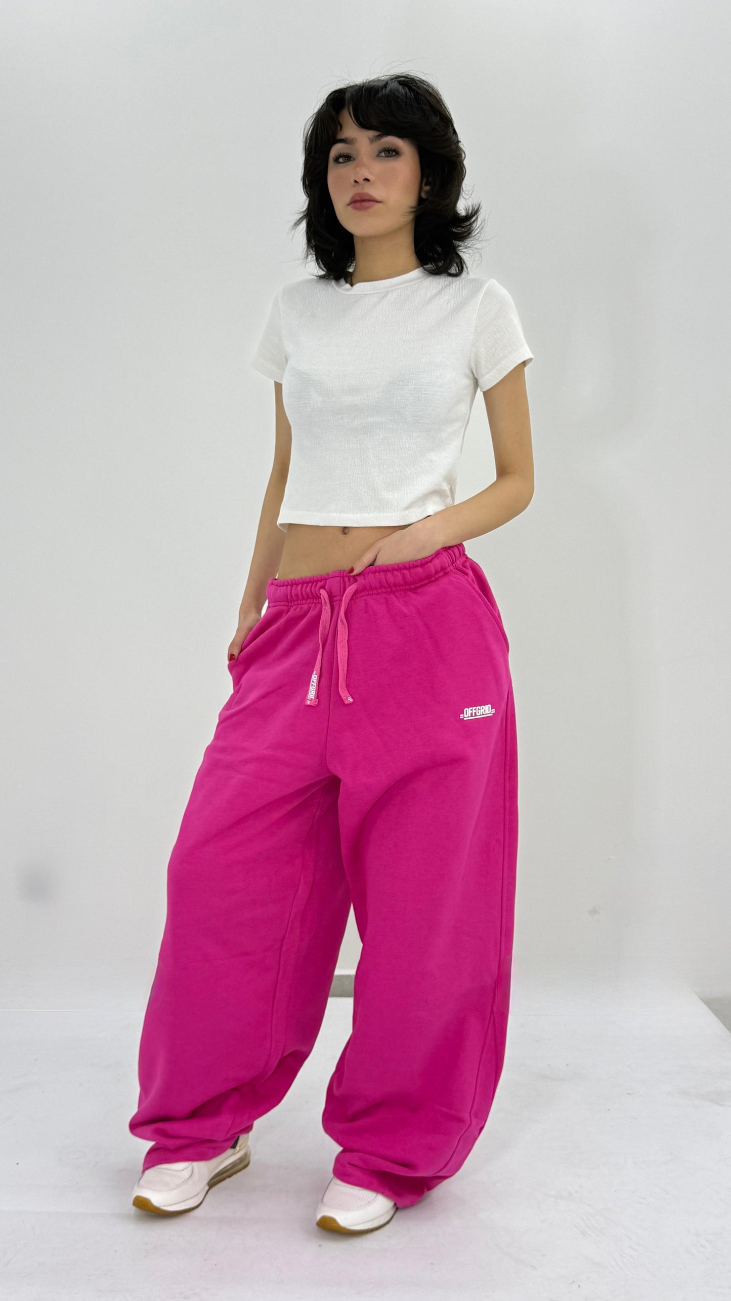 LOUD
 Pink